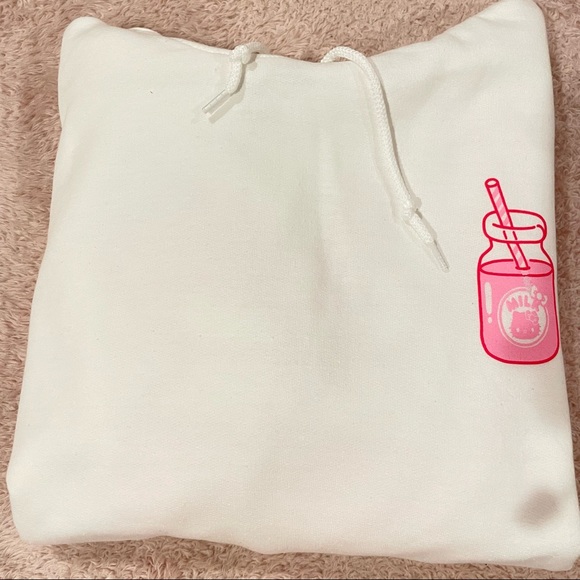 White Hello Kitty Strawberry Milk Hoodie - Picture 7 of 7
